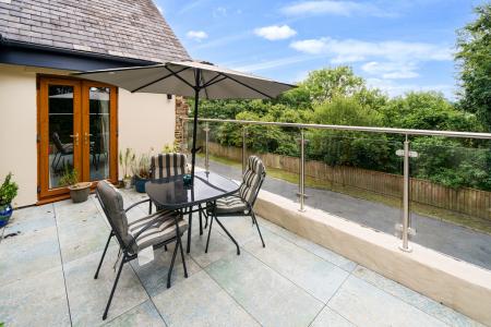 1328747-15-68825195a