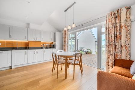 1315970-10-687e0962d