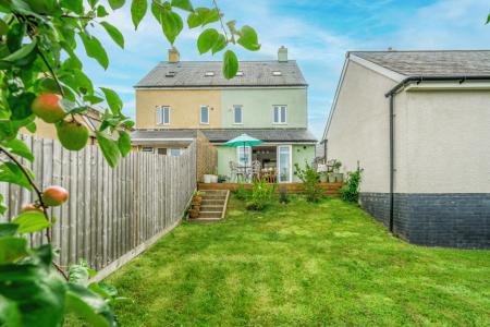 1315970-4-687e005b93