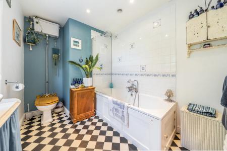 1302537-24-684955dbb