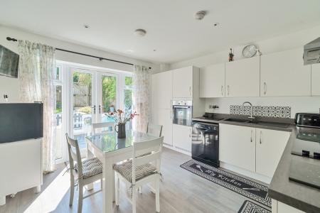 1343863-17-68a87dd96