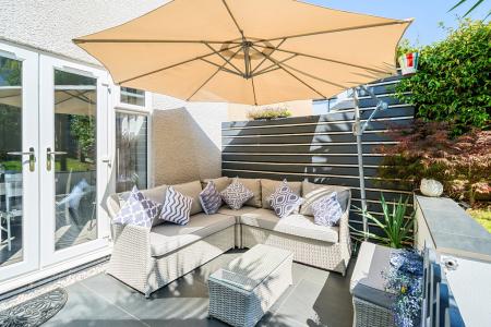 1343863-28-68a88d272