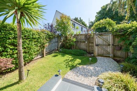 1343863-23-68a87eb0e