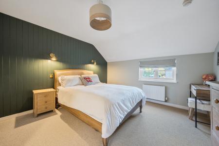 1383688-16-691df7a1a