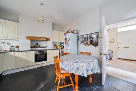 Kitchen/Breakfast Ro