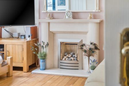 1330715-17-6887cb620