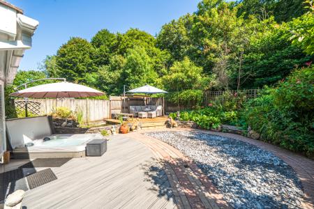 1-1315118-1-6871546d