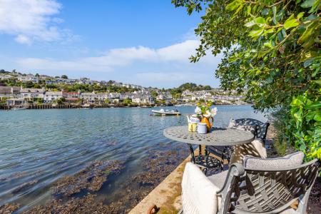 A08 - 1 Noss Mayo No