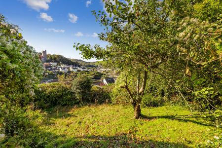 A08 - Newton Ferrers