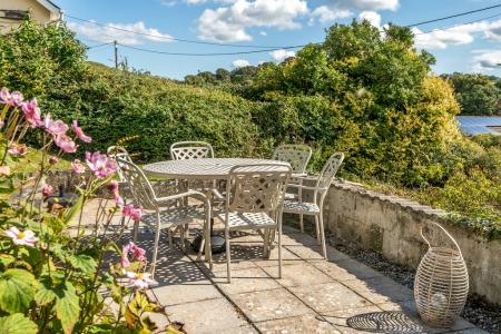 1354464-3-68d3f24583