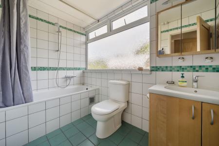 1282727-28-684185aeb