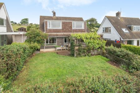 1282727-1-68416bc5b4