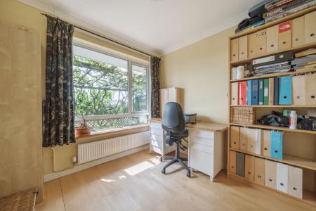 1282727-29-6841868ba