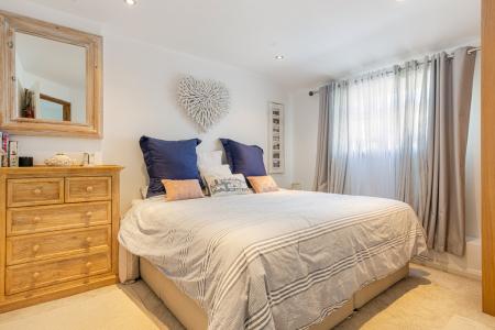 A40 - Flat 1 Heron C