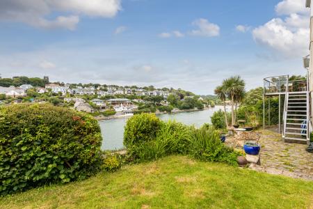 A09 - Greystones, No