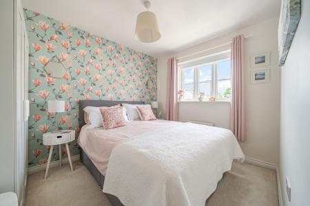 1330992-20-688a3f37d