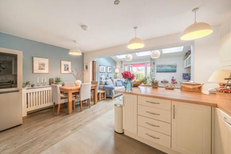 1330992-26-688a42680