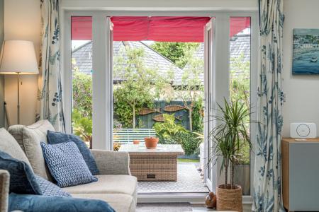 1330992-32-688a4333c