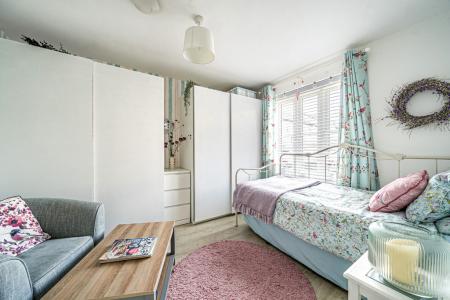 1330992-9-688a3b10e3