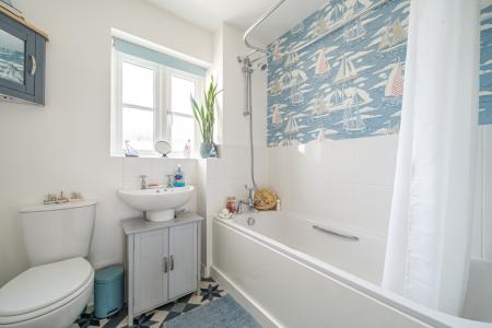 1330992-19-688a3f219