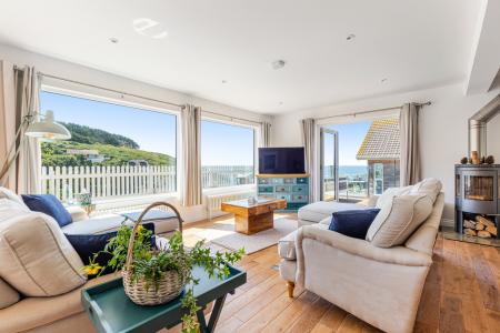 A35 - 6 Furzehill Ro