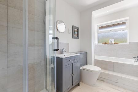 A58 - 6 Furzehill Ro