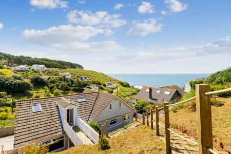 A10 - 6 Furzehill Ro