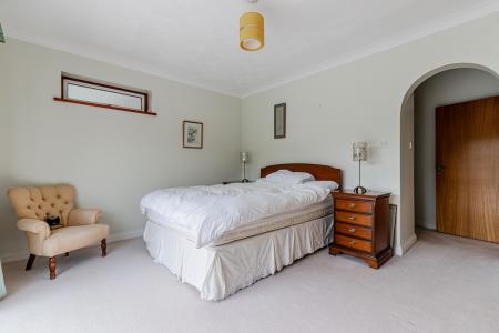 A46 - Kiora 7 Church