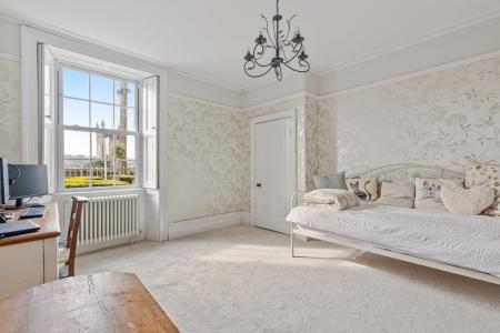 A08 - 9 Fore Street,