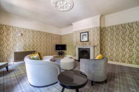 1344036-12-68b1bbdca