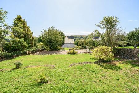 1349537-23-68c2c02dc