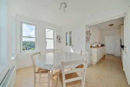 1349537-10-68c2b291a