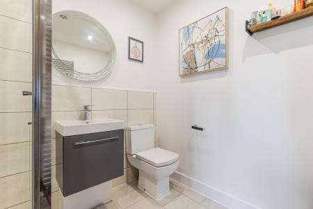 A28 - 11, Clover Par