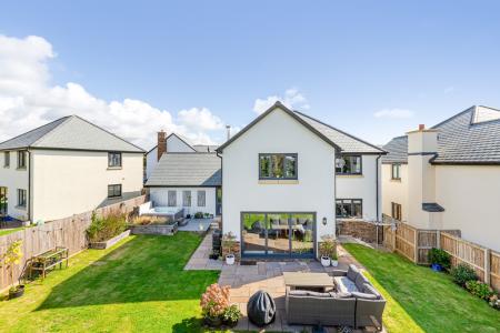 A04 - 11, Clover Par