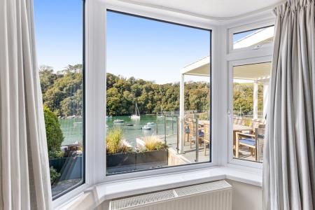 A31 - 5Gomorin, Newt