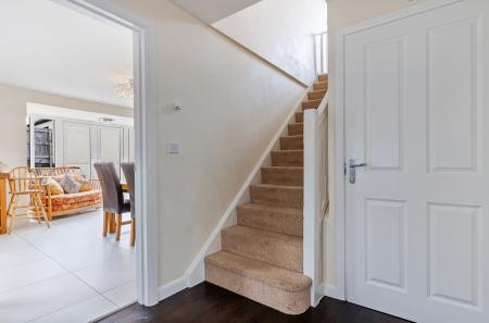 A22 - 16 Orchard Roa