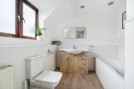 1373454-30-69023d328