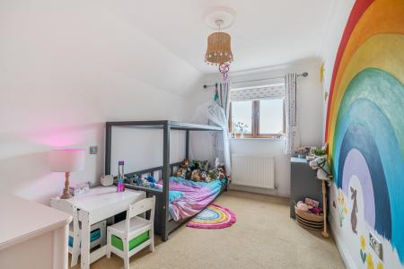 1373454-45-69023d5f0