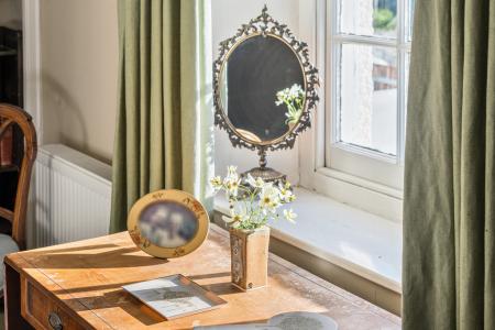 1372752-48-691b6a94c