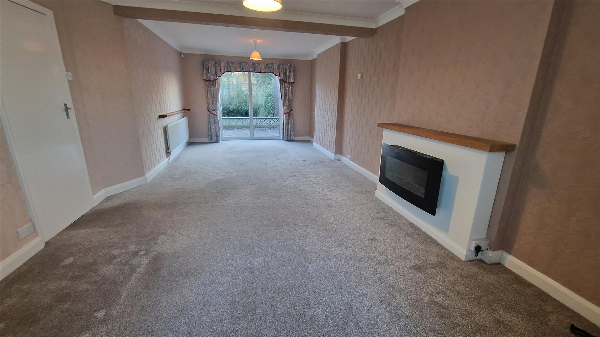 3 bedroom Detached House for sale in Atherstone