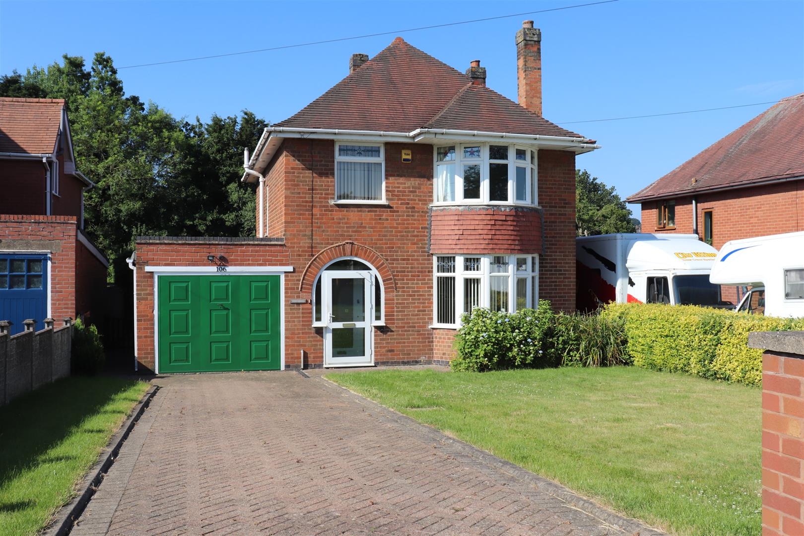 3 bedroom Detached House for sale in Atherstone