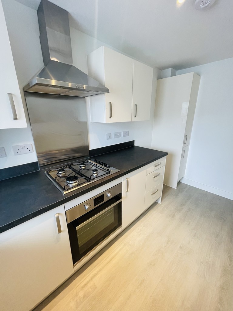 2 bedroom Terraced House for rent in Penzance