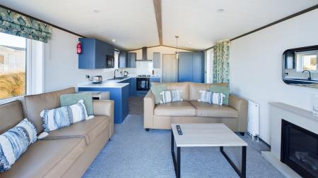 Open Plan Living / Kitchen / Diner