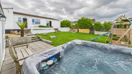 Hot Tub and Garden
