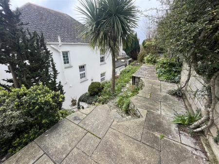 Rear garden 2.JPG