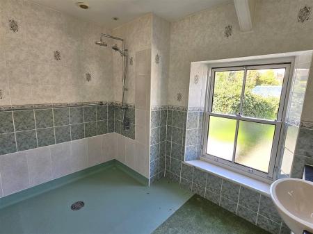 13 Shower room