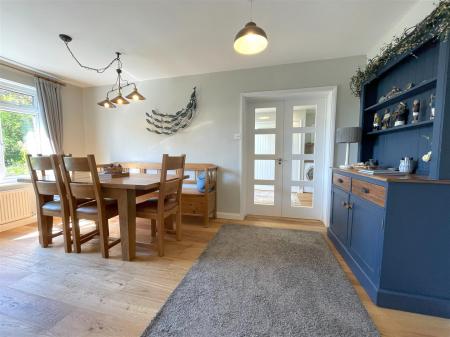 dining room.jpg