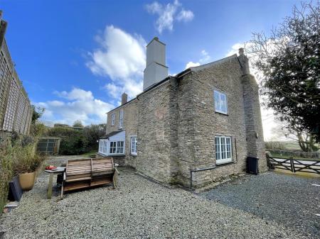 Rear Garden 2.jpg