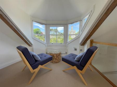 dormer seating .jpg