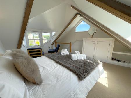 bedroom one 3.jpg